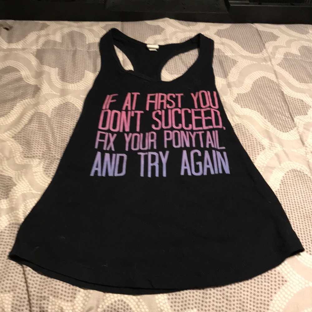 Women's  graphic work out tank medium